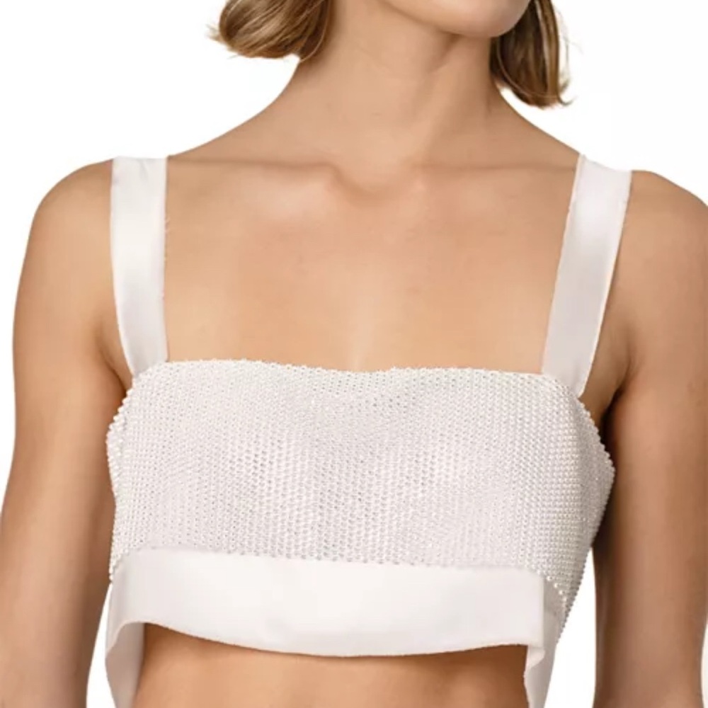 NONCHALANT LABEL
Capri Embellished Cropped Top